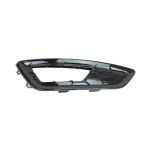 GRIGLIA PARAURTI A/DX C/FEND NERA LUCIDA FORD FOCUS 14 --> ZETEC-SPORT